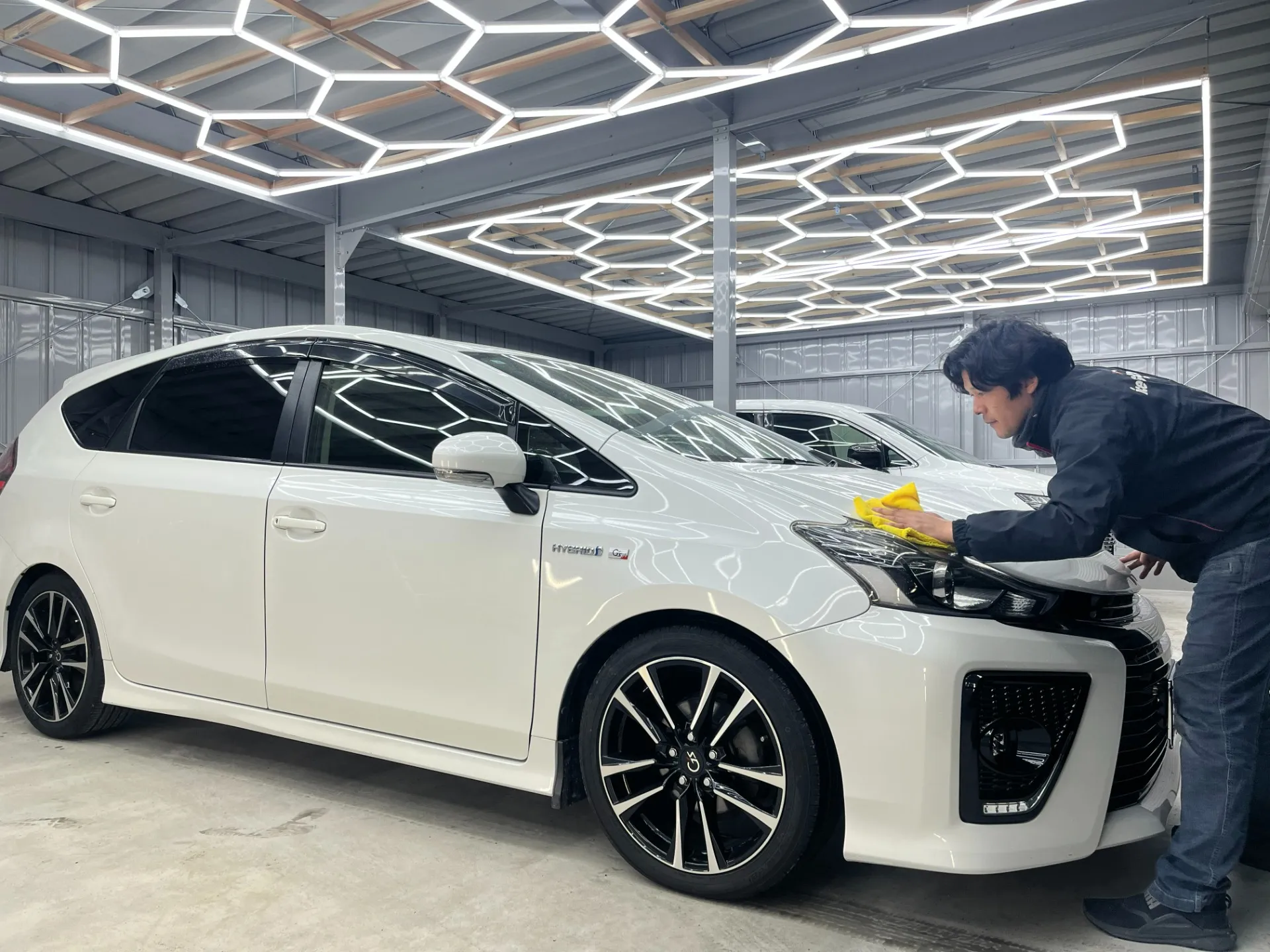 W様プリウスα G`sご納車